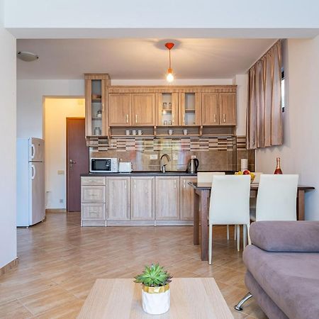Apartments Svetlana Tivat Zewnętrze zdjęcie