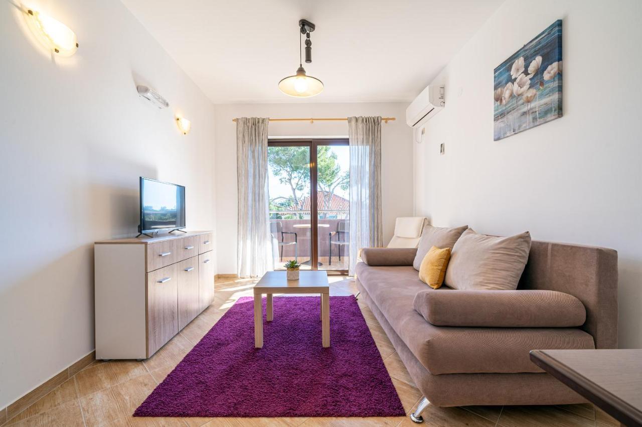 Apartments Svetlana Tivat Zewnętrze zdjęcie